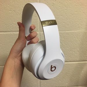 BEATS STUDIO 3 WIRELESS